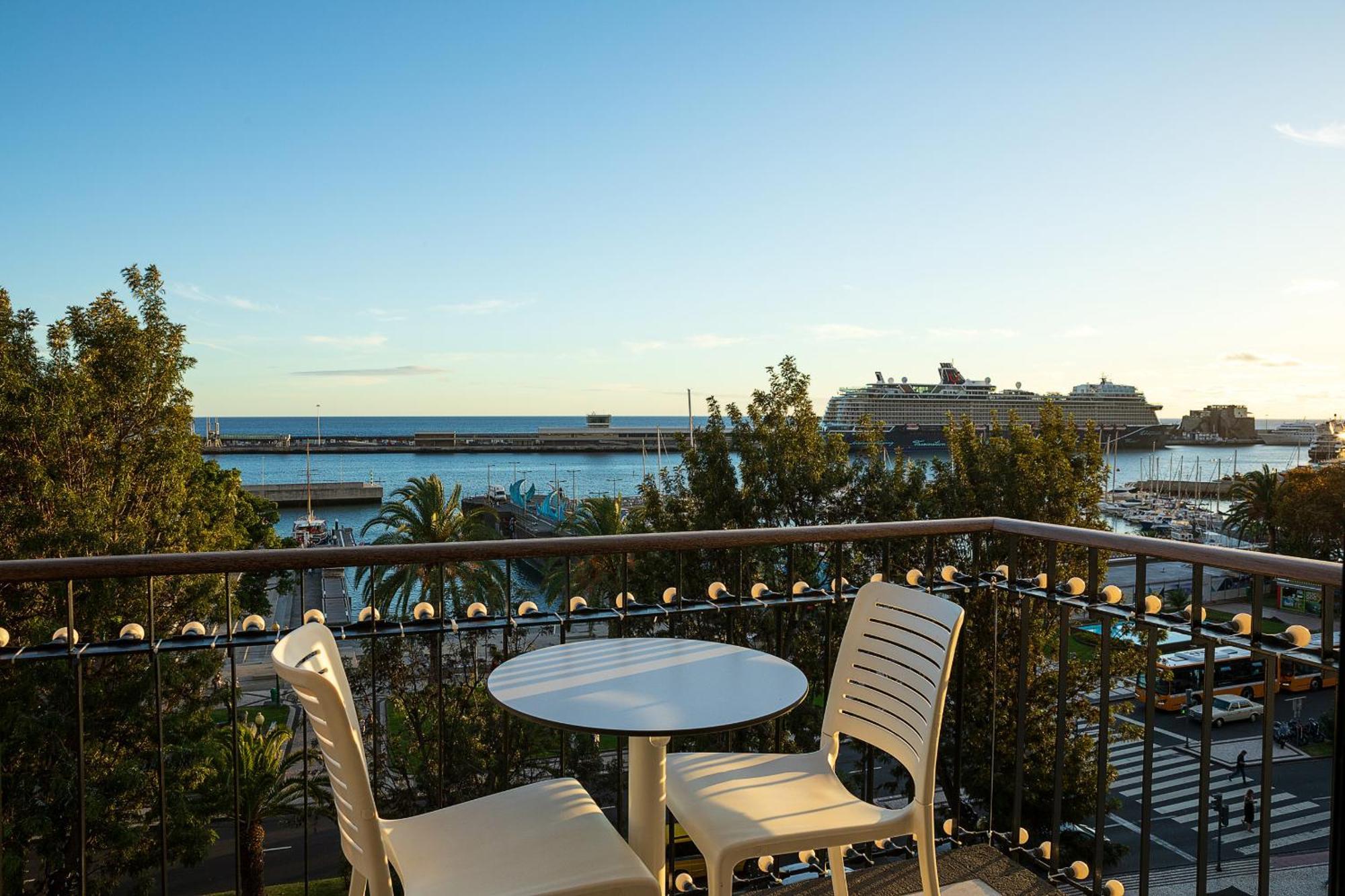 King David Suites By Madeira Sun Travel Funchal  Exteriör bild