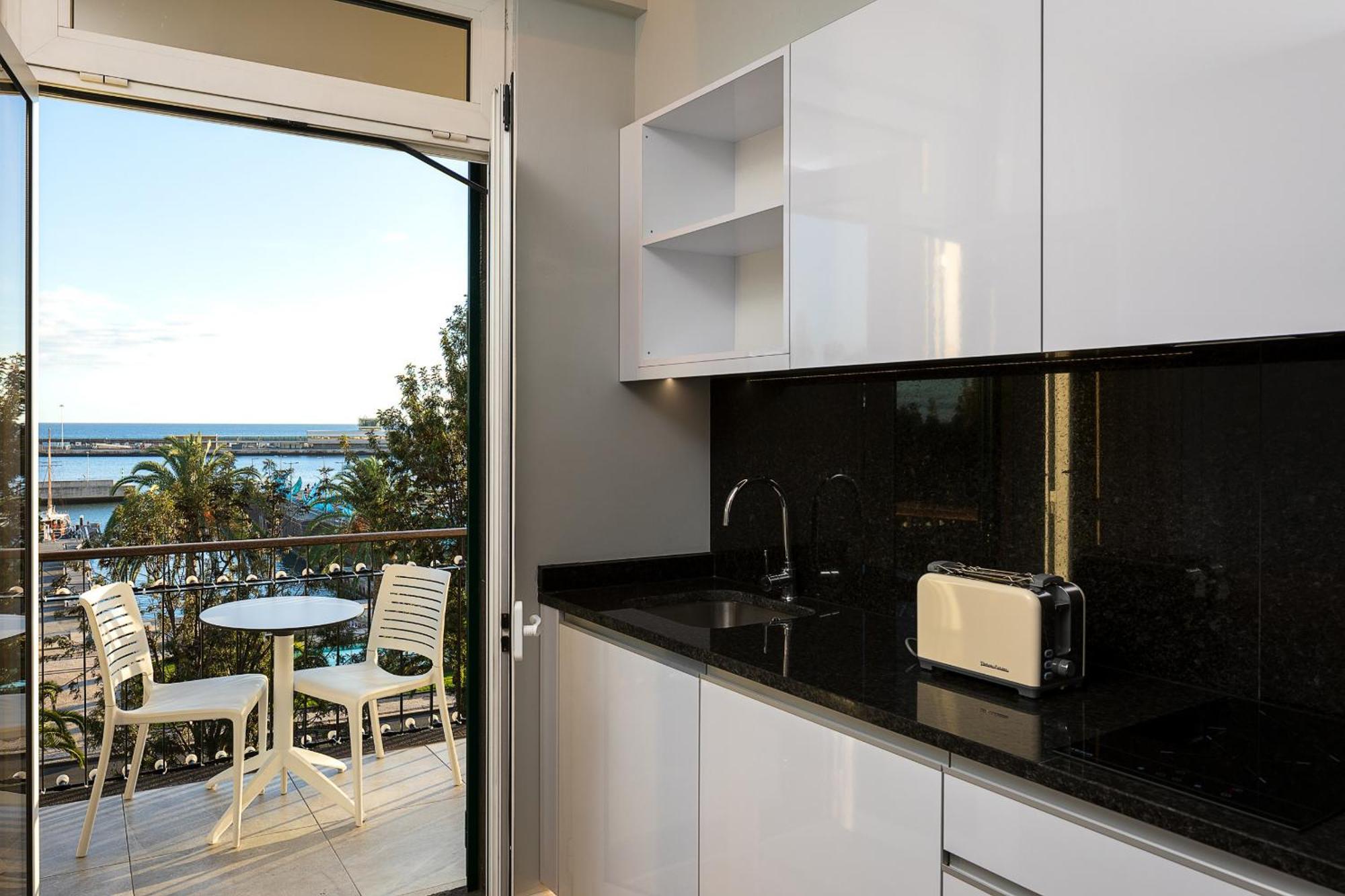 King David Suites By Madeira Sun Travel Funchal  Exteriör bild