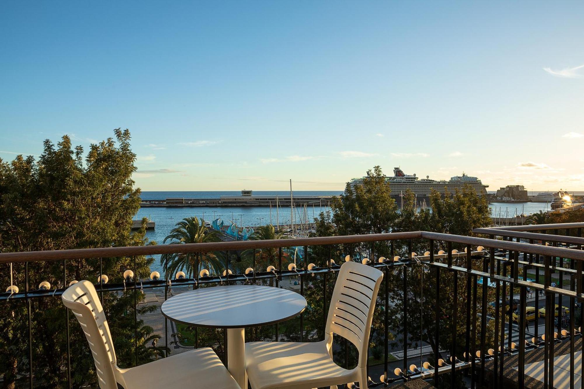 King David Suites By Madeira Sun Travel Funchal  Exteriör bild